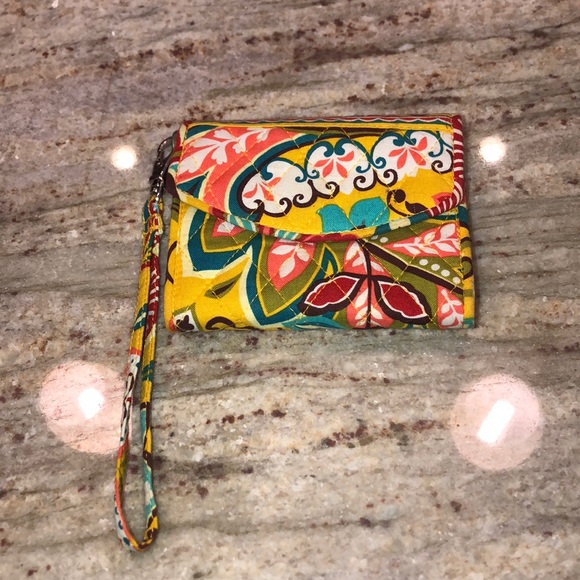 Vera Bradley Handbags - Vera Bradley wallet/ wristlet